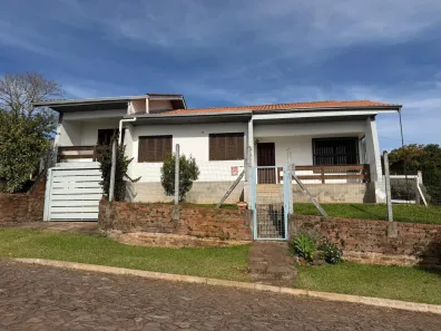 Casa com 3 Quartos para alugar, 159m² no Travessão, Dois Irmãos