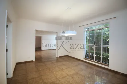 Casa com 5 Quartos para alugar, 464m² no Jardim América, São Paulo