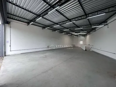 Galpão/Depósito/Armazém para alugar, 195m² no Parque Residencial Santo André, Caçapava