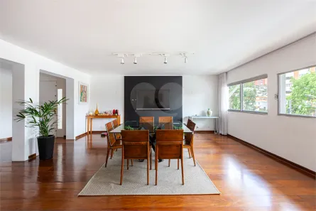 Casa com 4 Quartos à venda, 400m² no Vila Madalena, São Paulo