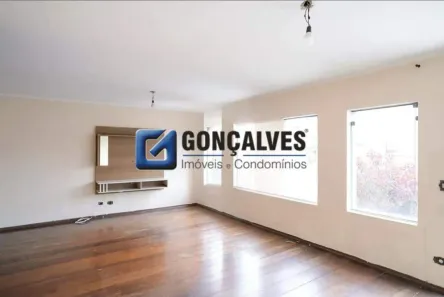 Casa com 4 Quartos para alugar, 230m² no Barcelona, São Caetano do Sul