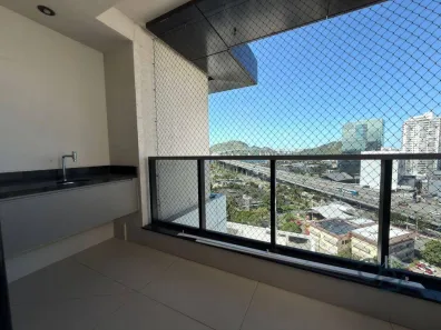 Apartamento com 2 Quartos à venda, 70m² no Enseada do Suá, Vitória