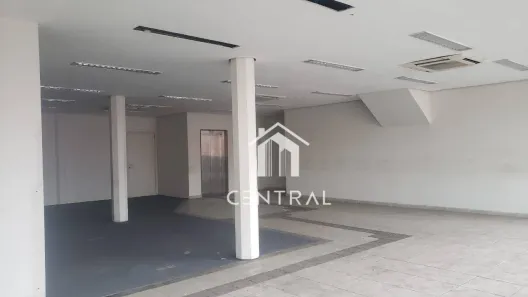 Prédio Comercial para alugar, 660m² no Cocaia, Guarulhos
