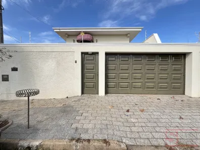 Casa com 4 Quartos para alugar, 282m² no Vila São Geraldo, Limeira