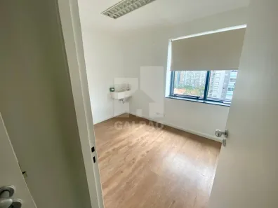 Sala Comercial à venda, 40m² no Indianópolis, São Paulo