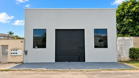 Galpão/Depósito/Armazém com 4 Quartos para alugar, 360m² no Paraíso, Parauapebas
