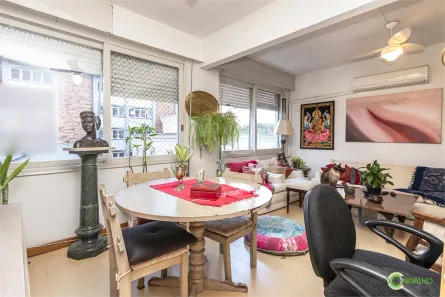 Apartamento com 2 Quartos à venda, 84m² no Moinhos de Vento, Porto Alegre