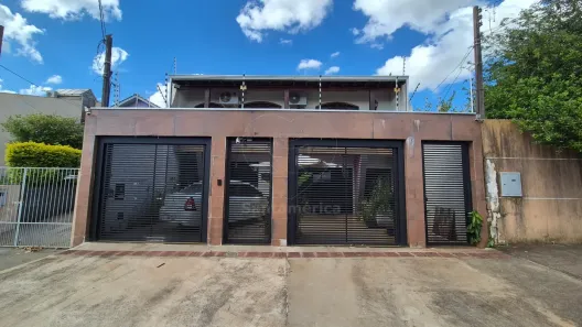 Casa com 4 Quartos à venda, 280m² no Bancários, Londrina