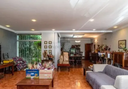 Prédio Comercial com 4 Quartos para alugar, 350m² no Vila Mariana, São Paulo