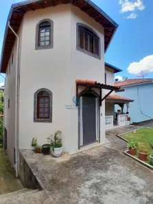 Casa com 3 Quartos à venda, 323m² no Solar dos Lagos, São Lourenço