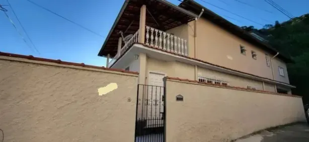 Casa com 4 Quartos à venda, 200m² no Bingen, Petrópolis