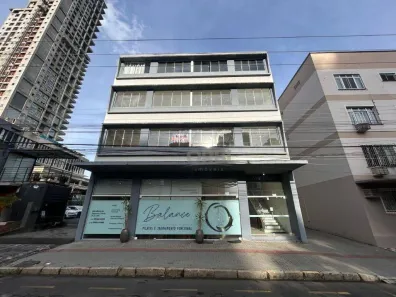 Apartamento com 2 Quartos para alugar, 59m² no Ponta Aguda, Blumenau