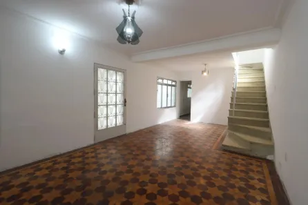 Sobrado com 3 Quartos para alugar, 228m² no Chácara Mafalda, São Paulo