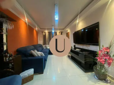 Sobrado com 4 Quartos à venda, 200m² no Cidade Patriarca, São Paulo