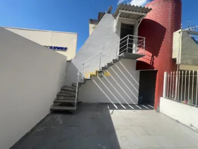 Casa com 3 Quartos para alugar, 150m² no Jardim Rincão, Arujá