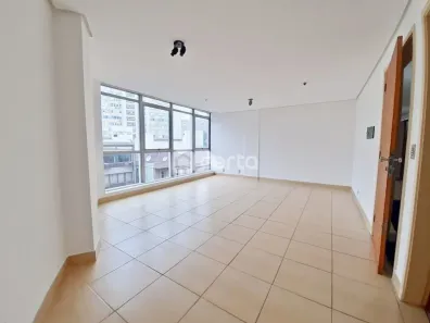 Sala Comercial para alugar, 30m² no Rio Branco, Porto Alegre