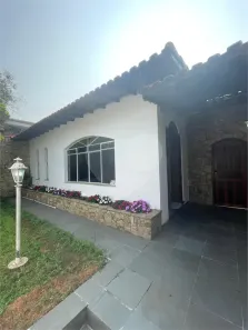 Sobrado com 6 Quartos à venda, 328m² no Dos Casa, São Bernardo do Campo