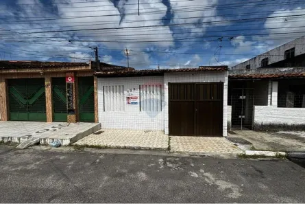 Casa com 3 Quartos à venda, 180m² no Santos Dumont, Aracaju