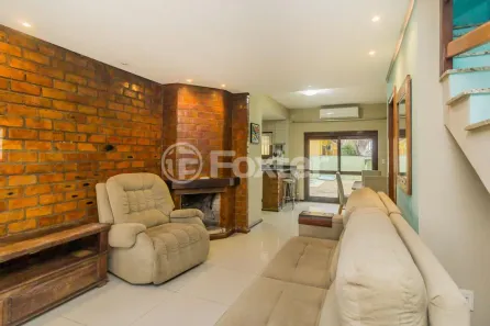 Casa de Condomínio com 3 Quartos à venda, 174m² no Hípica, Porto Alegre