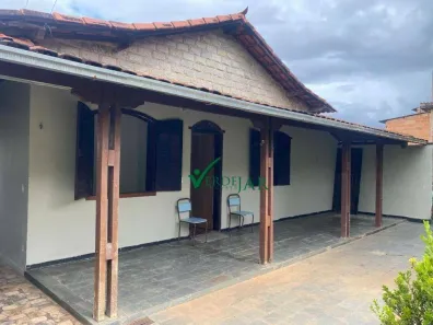 Casa com 5 Quartos à venda, 185m² no Duquesa I (São Benedito), Santa Luzia