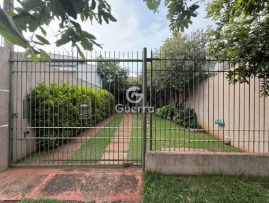 Casa com 2 Quartos à venda, 74m² no Jardim Santa Rosa, Maringá