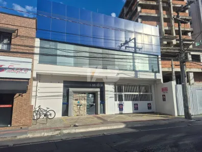 Sala Comercial para alugar, 988m² no Centro, Itajaí