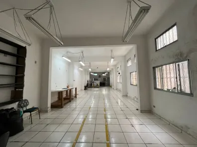 Galpão/Depósito/Armazém para alugar, 270m² no Jardim São Savério, São Paulo