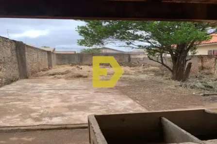 à venda, 300m² no Jardim Brasília, Araçatuba
