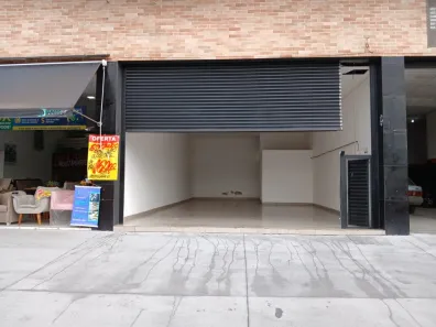 Sala Comercial para alugar, 72m² no Jardim Itamarati, Poá