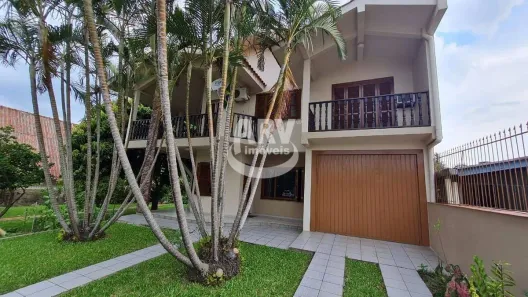 Sobrado com 3 Quartos à venda, 217m² no Vila Princesa Izabel, Cachoeirinha