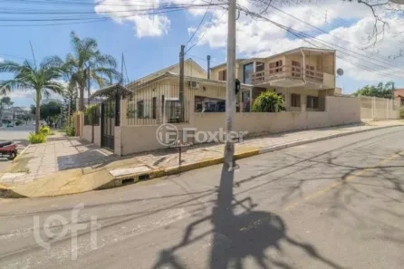 Casa com 5 Quartos à venda, 228m² no São José, Canoas