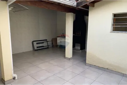 Casa de Condomínio com 2 Quartos à venda, 93m² no Bairro do Uberaba, Bragança Paulista