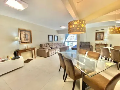 Apartamento com 3 Quartos para alugar, 140m² no Centro, Balneário Camboriú