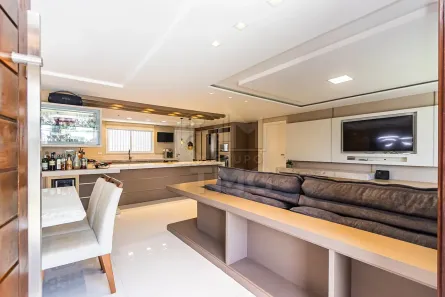 Casa com 3 Quartos à venda, 191m² no Centro, São José dos Pinhais
