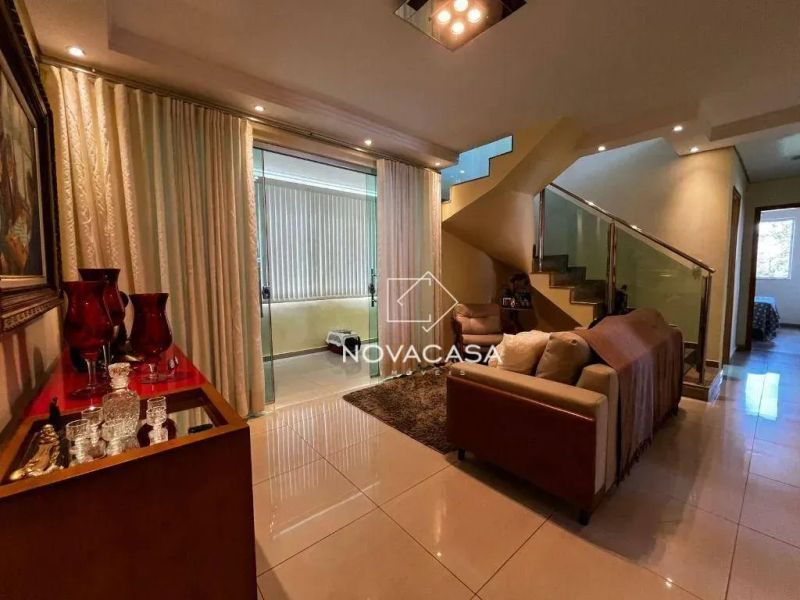 Cobertura com 3 quartos — Santa Amélia, Belo Horizonte