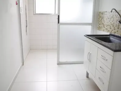 Apartamento com 3 Quartos para alugar, 56m² no Vila Pereira Barreto, São Paulo