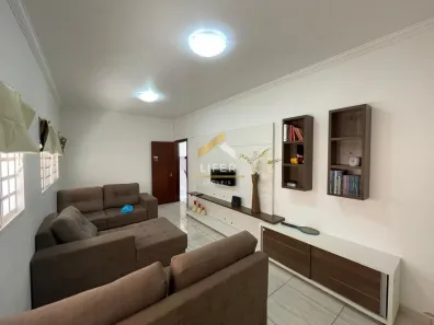 Casa com 3 Quartos à venda, 200m² no Parque Jambeiro, Campinas