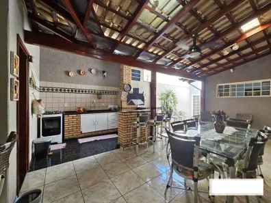 Casa com 4 Quartos à venda, 218m² no Boa Vista, São José do Rio Preto