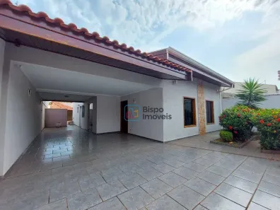 Casa com 4 Quartos para alugar, 278m² no Jardim São Paulo, Americana