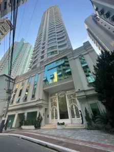 Apartamento com 3 Quartos à venda, 138m² no Centro, Balneário Camboriú