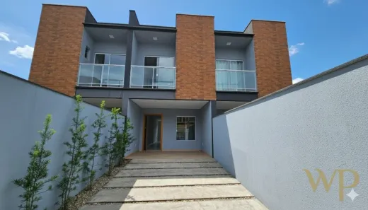 Casa com 3 Quartos à venda, 104m² no Bucarein, Joinville