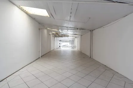 Imóvel Comercial para alugar, 242m² no Centro, Pelotas