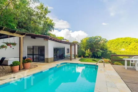 Casa com 4 Quartos à venda, 350m² no Vila Assunção, Porto Alegre
