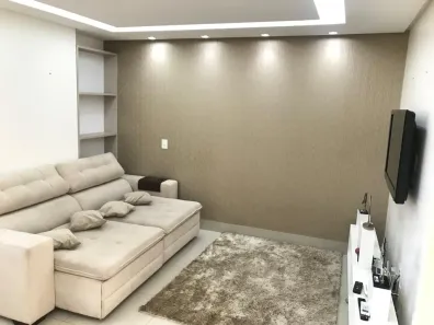 Sobrado com 4 Quartos à venda, 160m² no Vila João Vaz, Goiânia