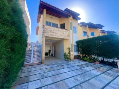 Casa com 3 Quartos à venda, 123m² no Boa Vista-Castelão, Fortaleza