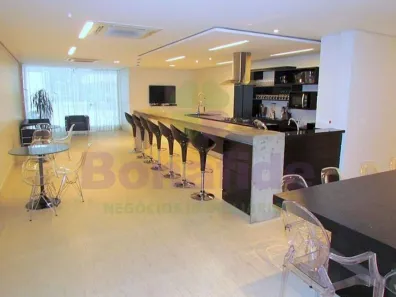 Apartamento com 3 Quartos à venda, 200m² no Vila Mariana, São Paulo