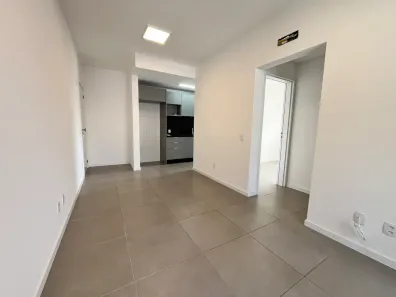 Apartamento com 2 Quartos à venda, 61m² no Trindade, Florianópolis