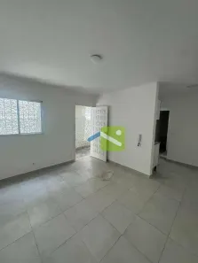 Casa com 2 Quartos para alugar, 30m² no Vila Polopoli, São Paulo