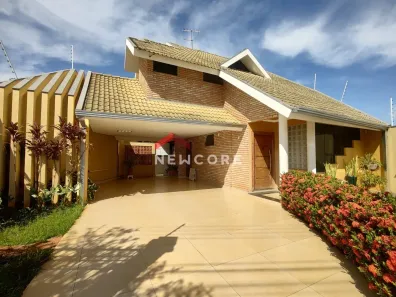 Casa com 4 Quartos à venda, 322m² no Zona 20, Maringá