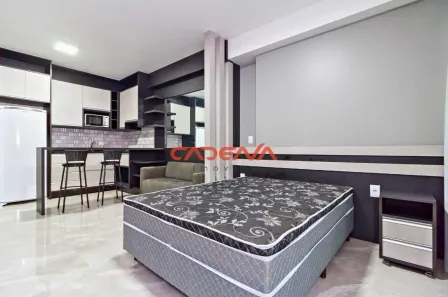 Apartamento com 1 Quarto para alugar, 30m² no Centro, Curitiba